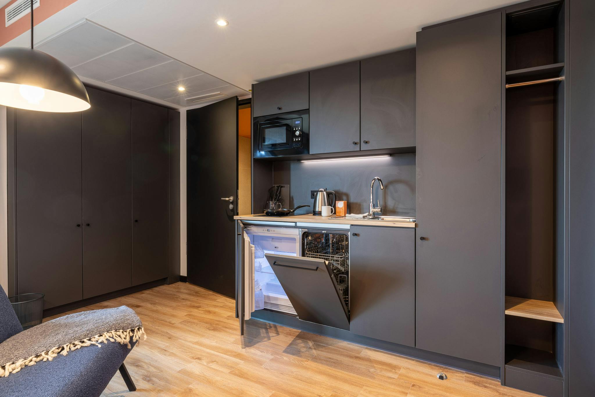 preview gallery tile