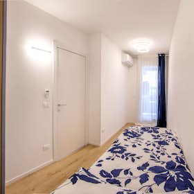 Mehrbettzimmer zu mieten für 400 € pro Monat in Quarto d'Altino, Piazza San Michele