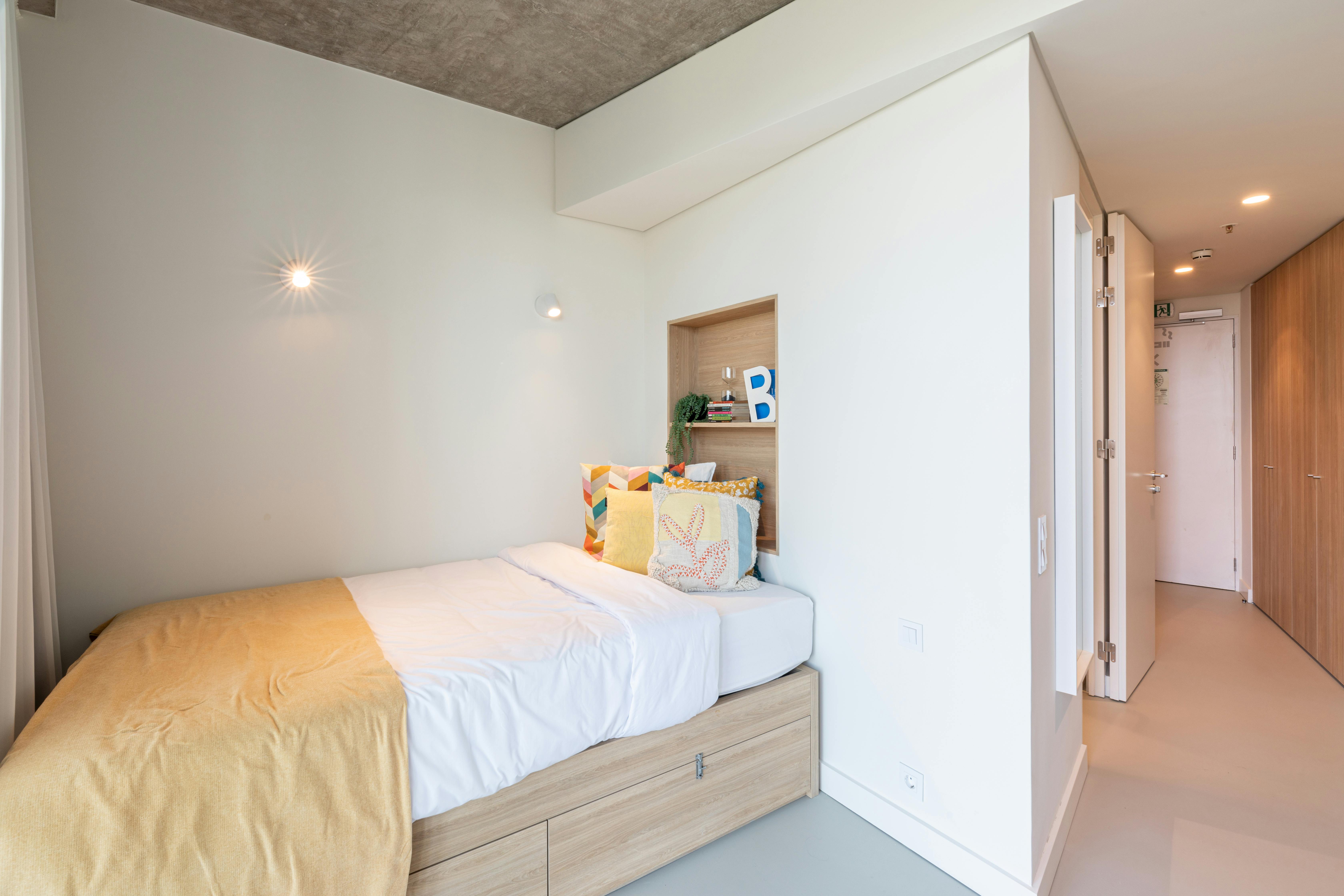 Single room Porto, 1 bed, 18m² — photo 4
