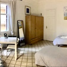 Private room for rent for €750 per month in Barcelona, Via Laietana