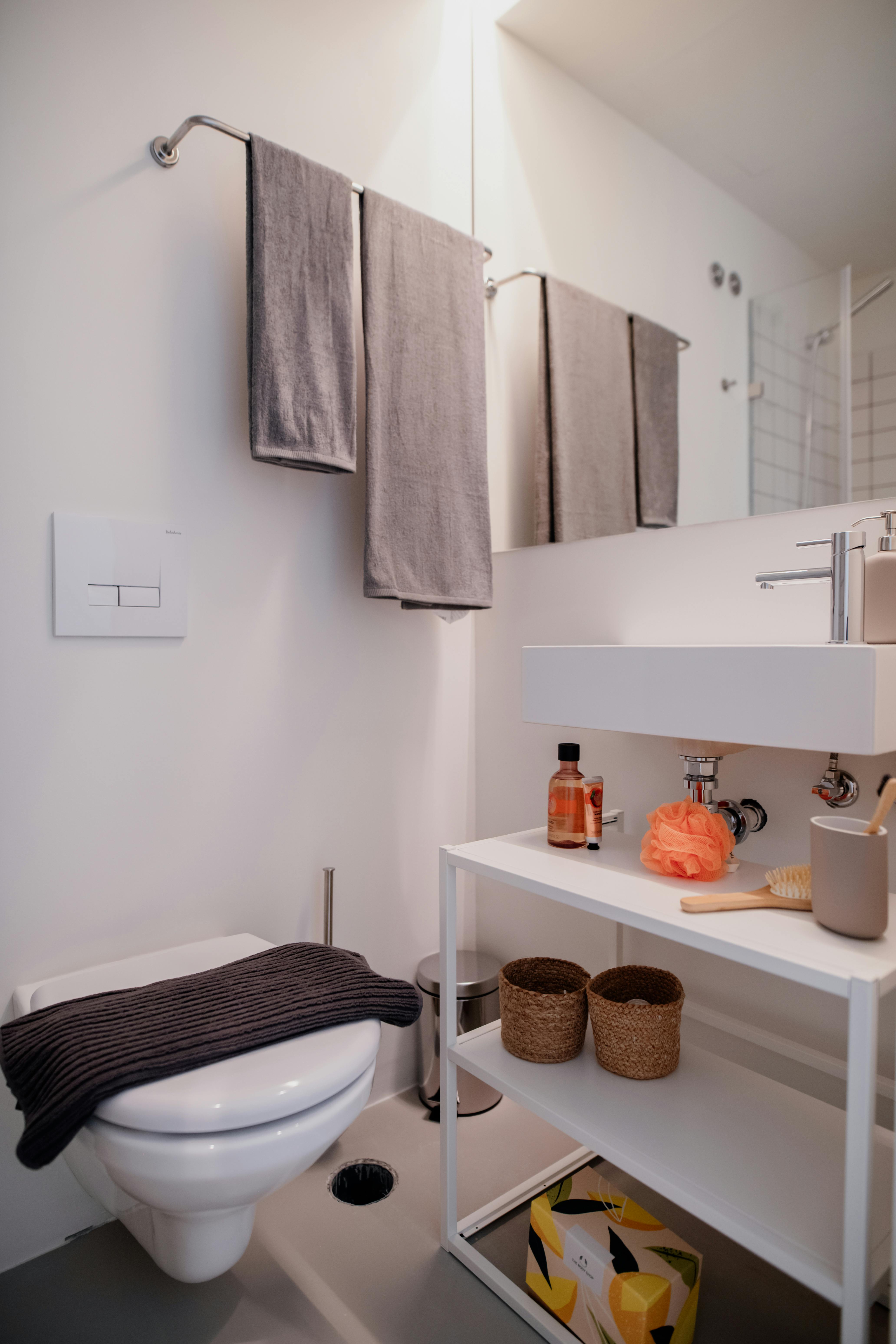 Single room Porto, 1 bed, 24m² — photo 9