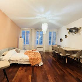 Studio for rent for €1,350 per month in Strasbourg, Rue des Charpentiers