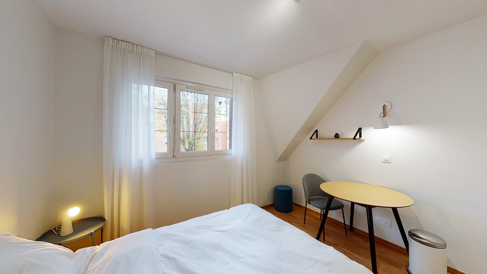Single room Issy-Les-Moulineaux, 1 bed, 18m² — photo 52