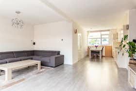 Maison à louer pour 3 500 €/mois à Lelystad, Klip