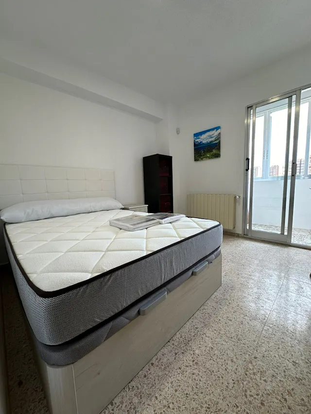 Private room in Calle Finisterre, Madrid (1478483) room image 1