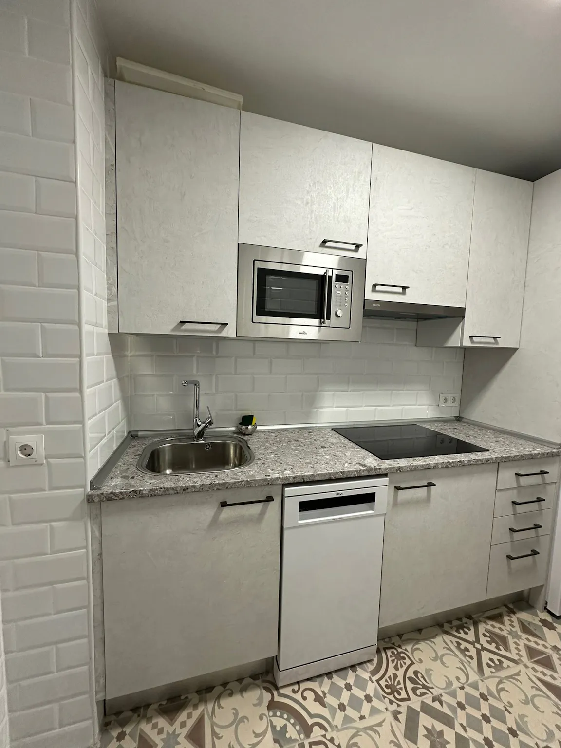 Private room in Calle Finisterre, Madrid (1478488) ROOM 4