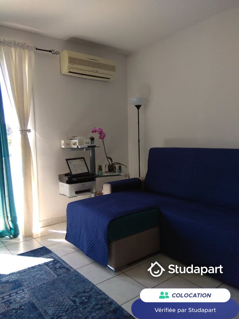 Private room for rent for €480 per month in Toulon, Rue Blanc