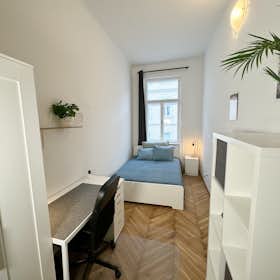 Private room for rent for €529 per month in Vienna, Hafengasse