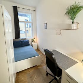 Private room for rent for €599 per month in Vienna, Hafengasse