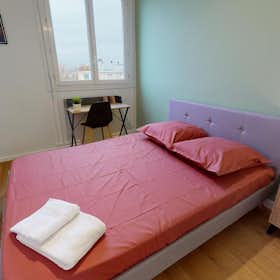 Private room for rent for €550 per month in Villeurbanne, Rue du 4 Août 1789