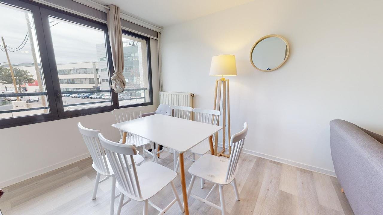 Apartment Lyon, 110m² — photo 1