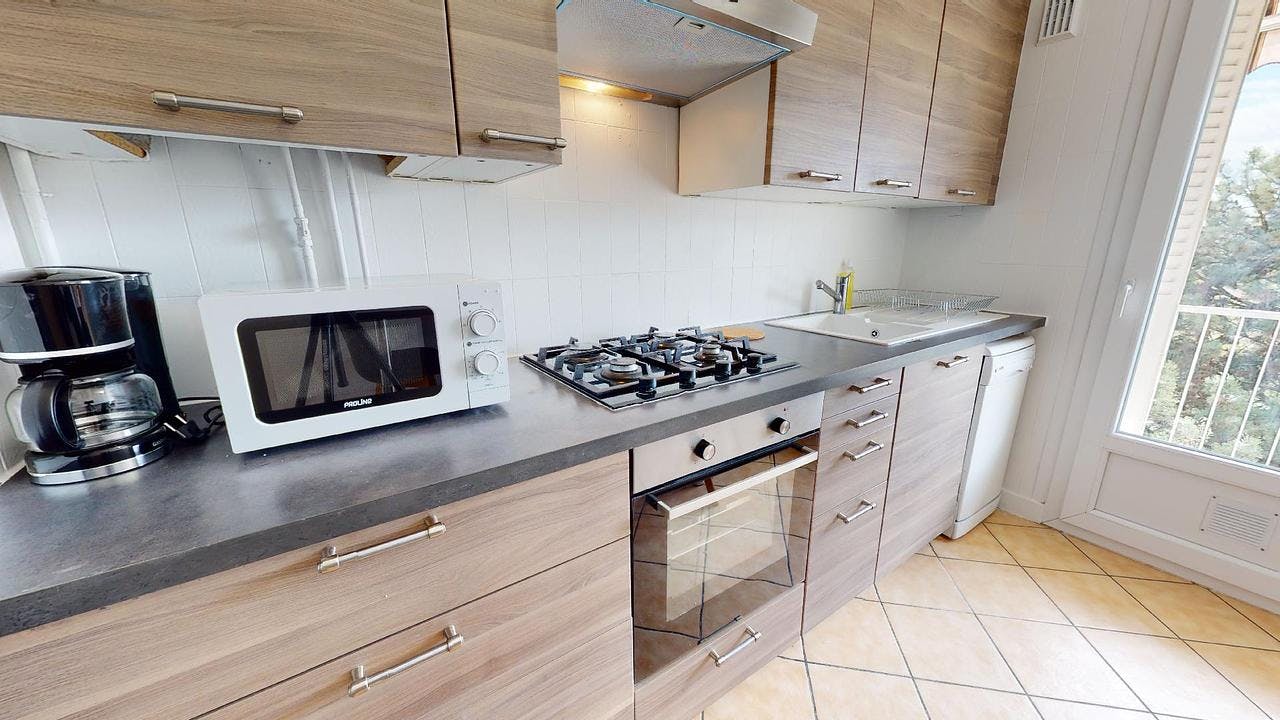 Apartment Bron, 68m² — photo 8