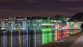 Apartment for rent for €3,900 per month in Dublin, Grand Canal Quay