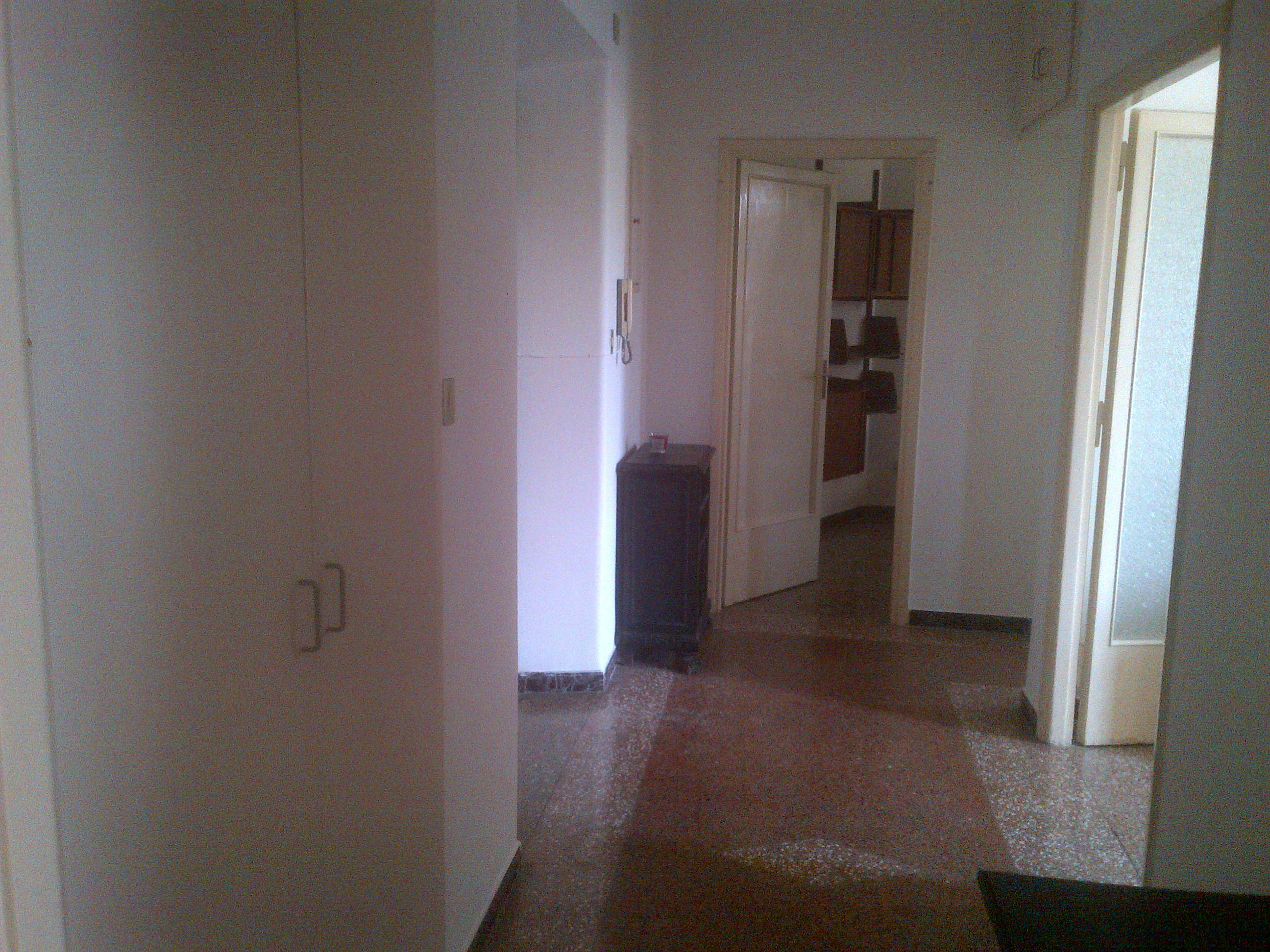 Apartment for rent for €1,000 per month in Rome, Via Bernardino Telesio