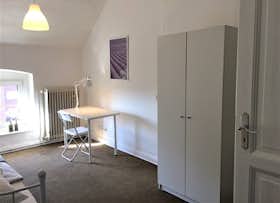 私人房间 正在以 €535 的月租出租，其位于 Düsseldorf, Kölner Landstraße