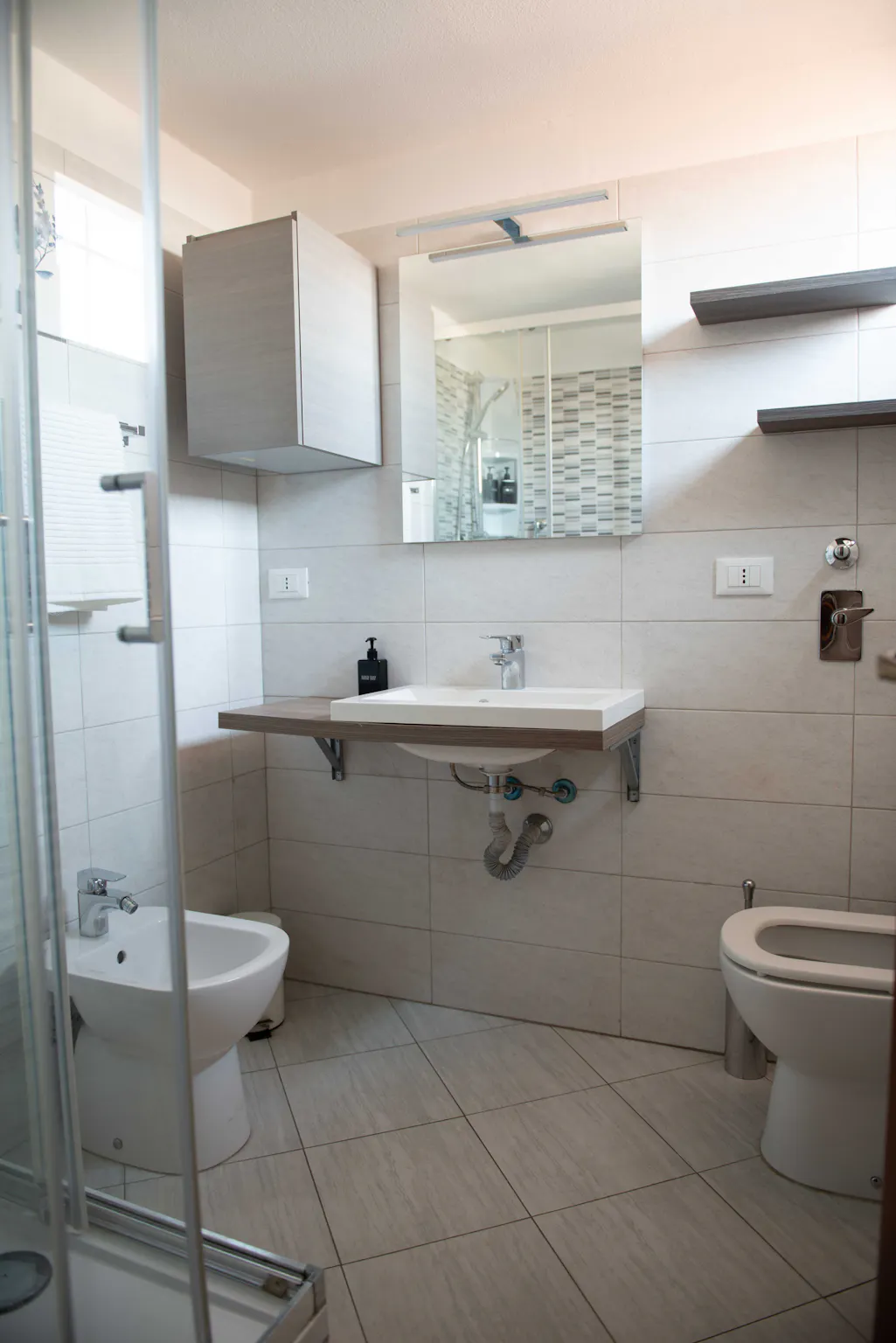 1-Bedroom Apartment in Viale Edoardo Jenner, Milan (1478993) ROOM 2