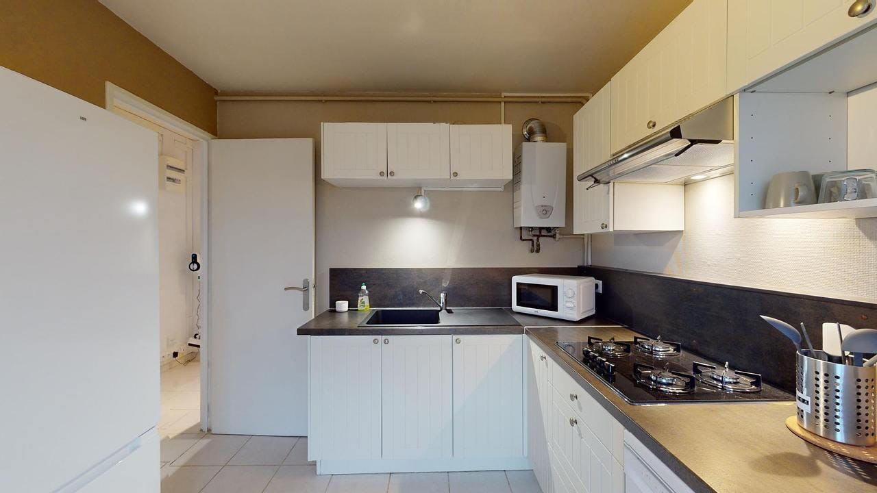 Apartment Mont-Saint-Aignan, 1 bed, 10m² — photo 10