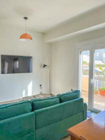 Apartamento para alugar por € 890 por mês em Athens, Arktinou