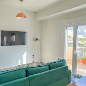 Квартира сдается в аренду за 890 € в месяц в Athens, Arktinou