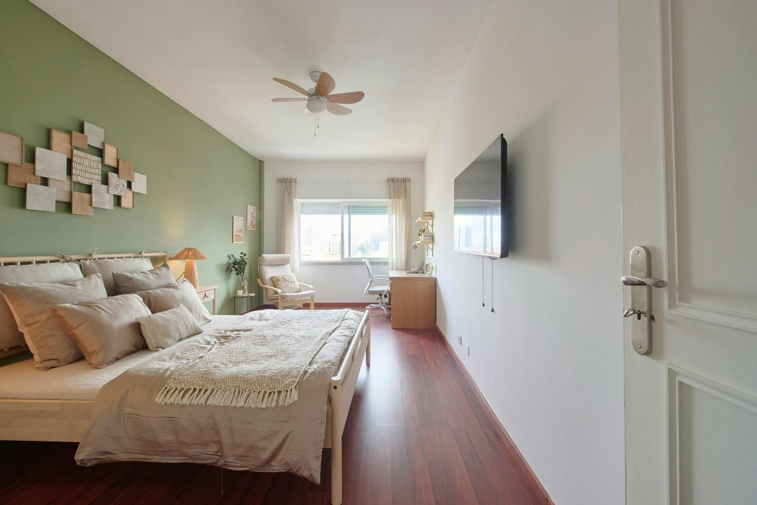 Rua de Dom Luís de Noronha, Lisbon preview