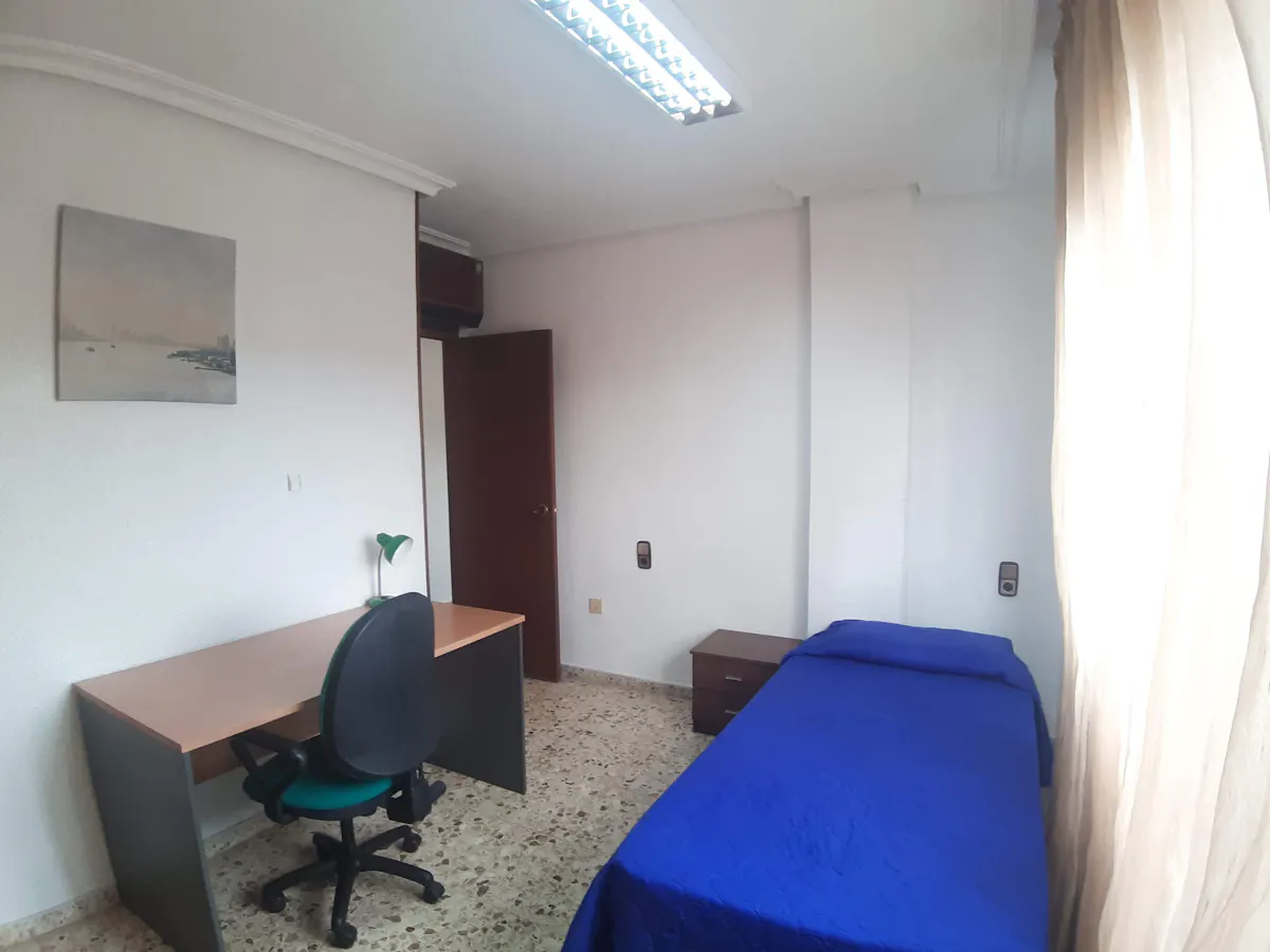 Private room in Calle Ricardo Zamora, Murcia (1479566) ROOM