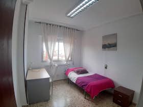 Private room for rent for €370 per month in Murcia, Calle Ricardo Zamora