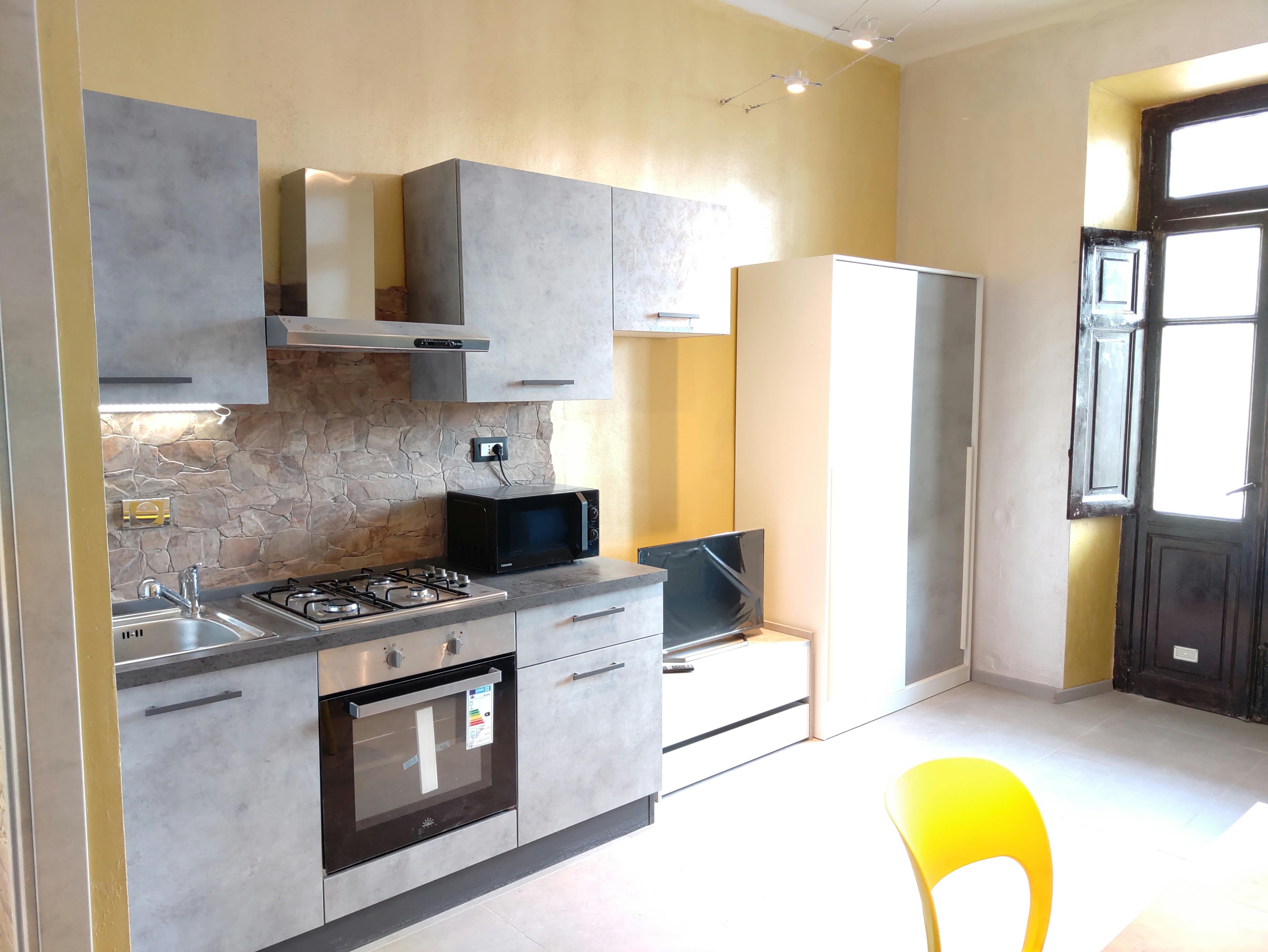 Etta att hyra för 600 € i månaden i Turin, Via Baltea