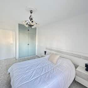 Отдельная комната сдается в аренду за 280 € в месяц в Toledo, Avenida Río Ventalomar