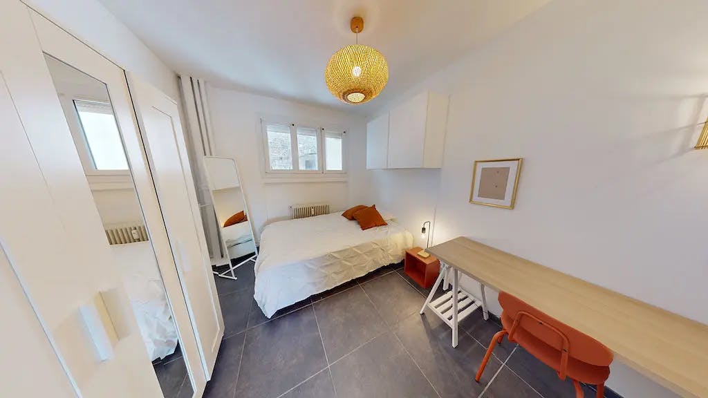 Cours Aristide Briand, Caluire-et-Cuire preview