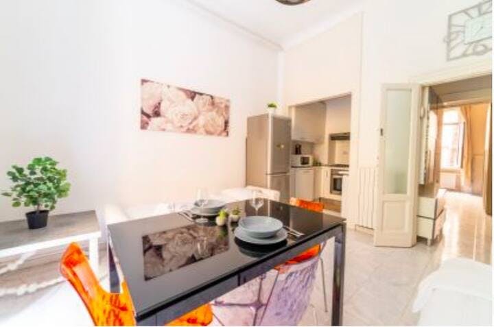 Via Tonale, Milan preview