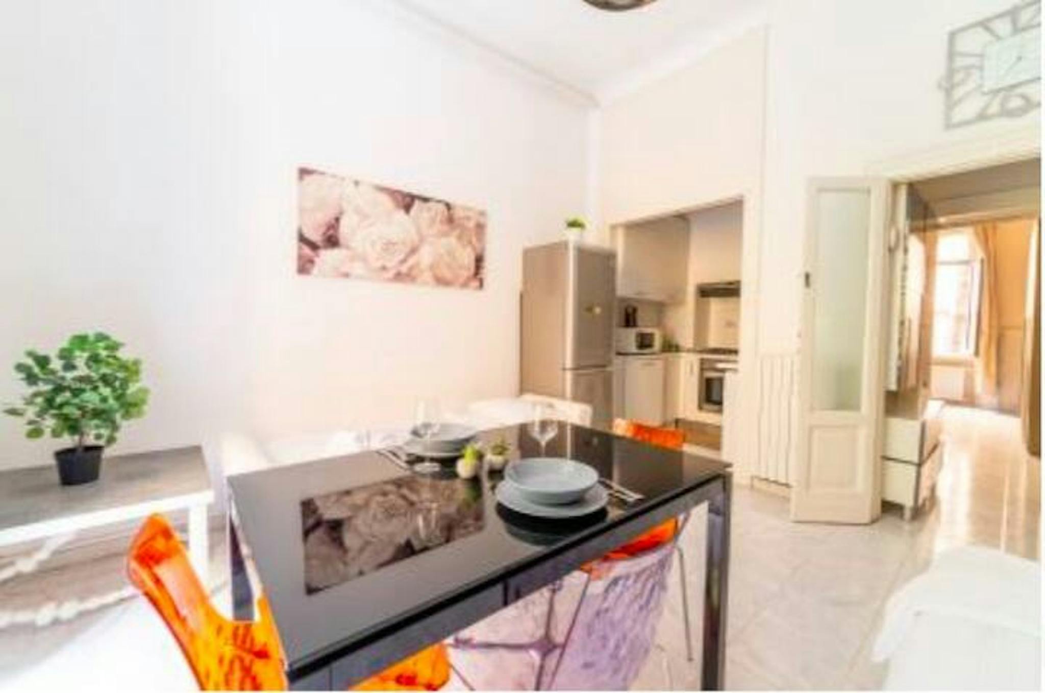 Via Tonale, Milan preview