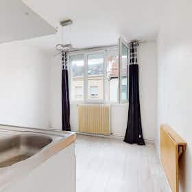 Apartament de închiriat pentru 420 EUR pe lună în Amiens, Rue Ledieu