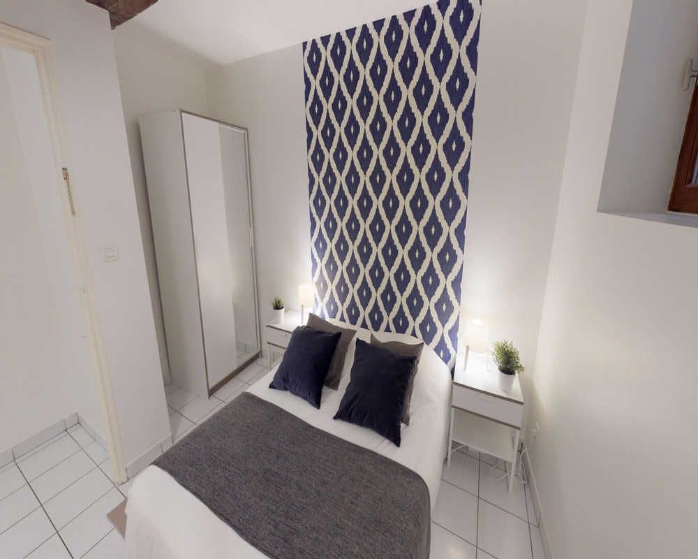 Private room in Rue Neuve, Lyon (1479981) room image 8