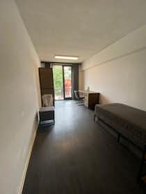 Private room for rent for €680 per month in Saint-Gilles, Rue Berckmans