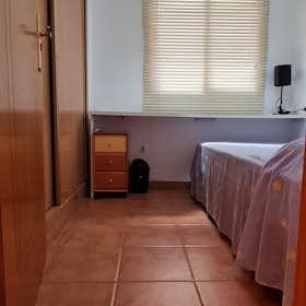 Private room for rent for €250 per month in Murcia, Calle Antonio Matencio Martínez