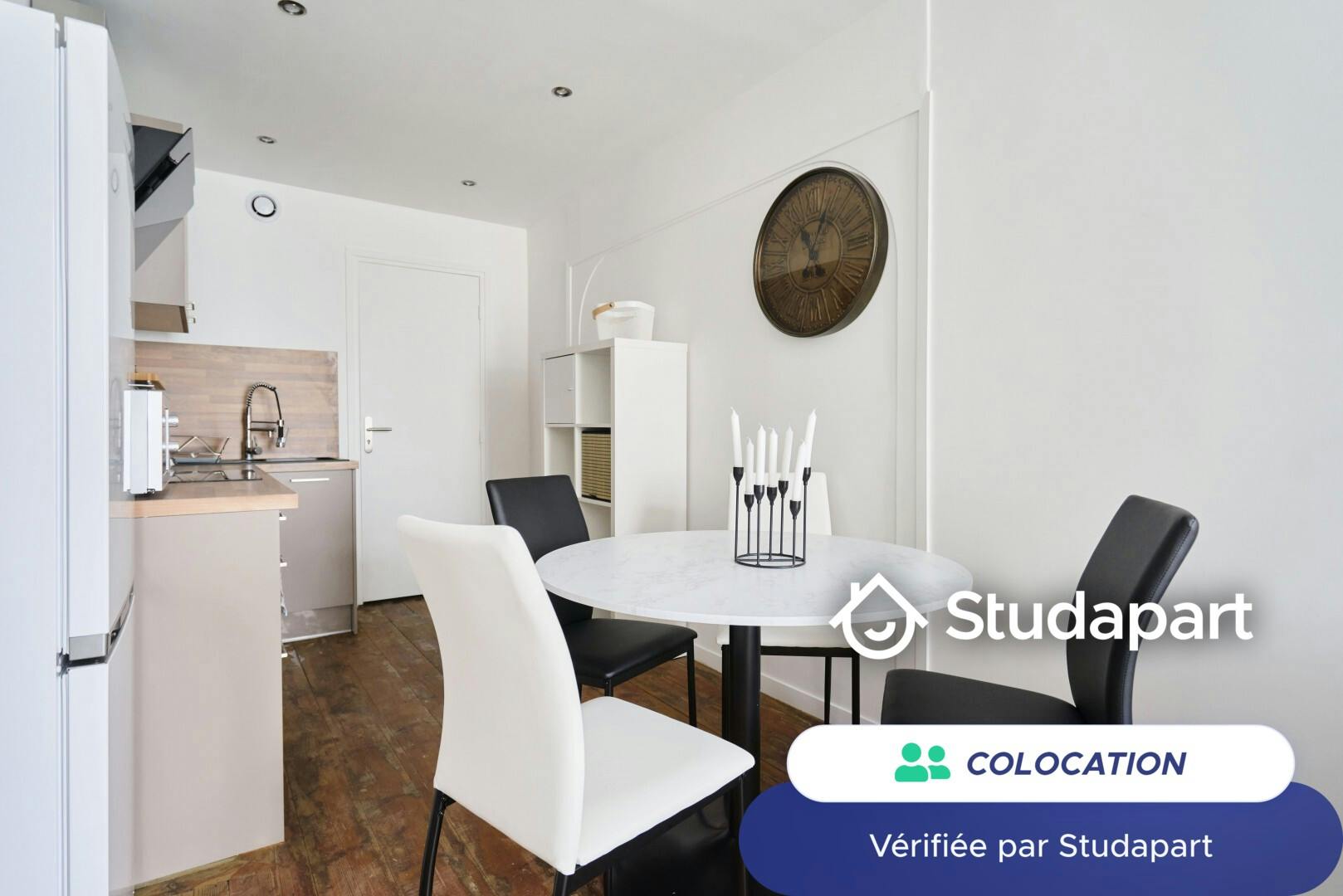 Private room for rent on Boulevard Victor Hugo, Lille - Plus