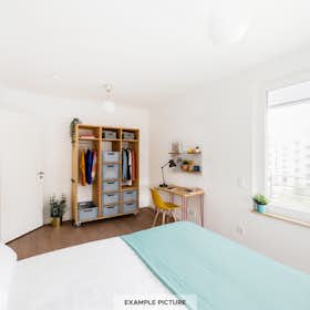 Private room for rent for €760 per month in Berlin, Klara-Franke-Straße