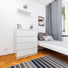 Private room for rent for €254 per month in Warsaw, ulica Ciasna