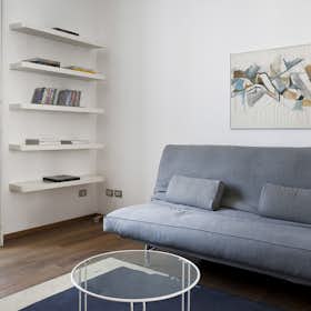 Apartment for rent for €2,450 per month in Milan, Via Pietro Borsieri