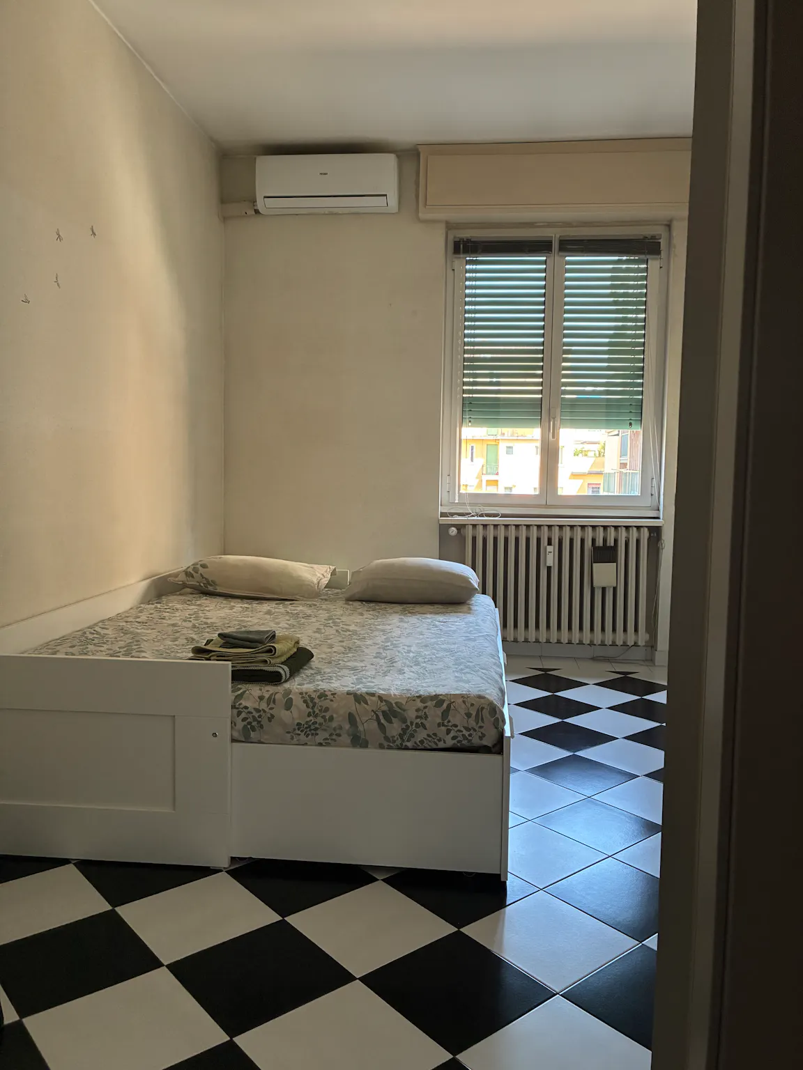 Private room in Via Adelaide Bono Cairoli, Milan (1480501) ROOM