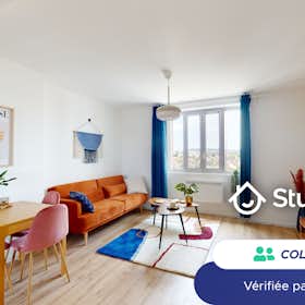 Private room for rent for €470 per month in Dijon, Avenue du Drapeau