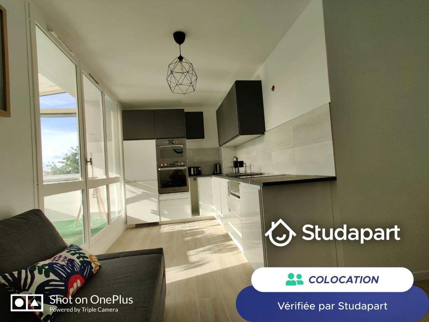 私人房间 正在以 €500 的月租出租，其位于 Évry-Courcouronnes, Square du Dragon