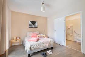 Wohnung zu mieten für 1.440 € pro Monat in Le Raincy, Allée Gambetta