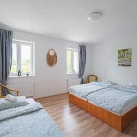共用房间 正在以 €221 的月租出租，其位于 Ostrava, Riegrova