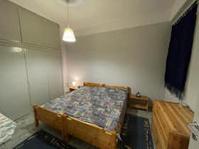 Pokój prywatny do wynajęcia za 400 € miesięcznie w mieście Thessaloníki, Gladstonos
