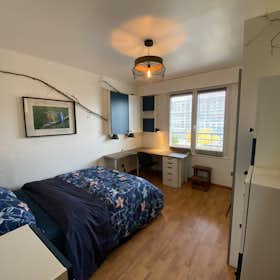 Private room for rent for €580 per month in Strasbourg, Place de l'Esplanade