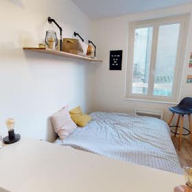 Private room for rent for €500 per month in Angers, Rue Valdemaine