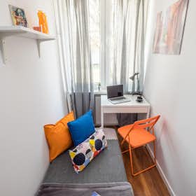 Private room for rent for PLN 1,336 per month in Warsaw, ulica Kazimierza Promyka