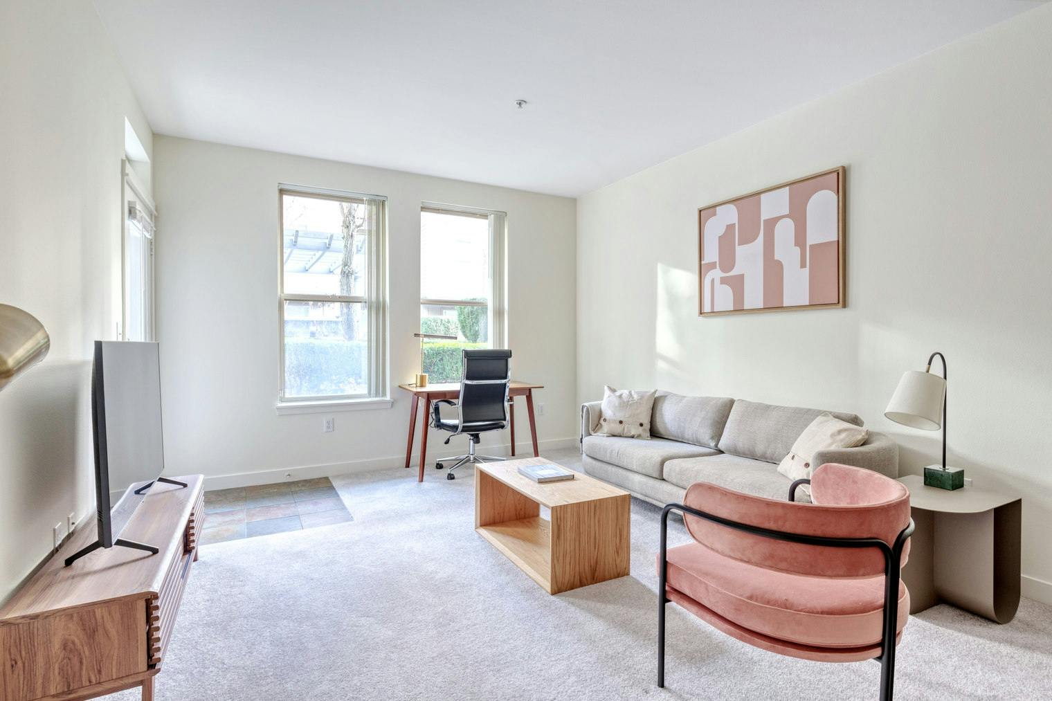 Northeast 10th Street, Bellevue, WA preview