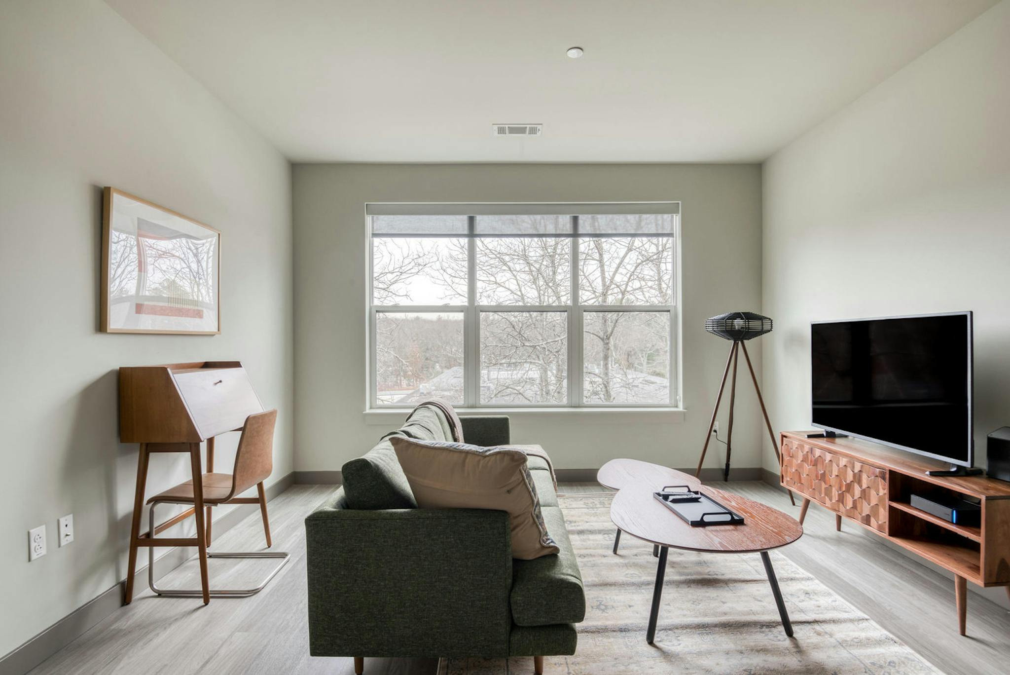 Second Avenue, Burlington, MA preview